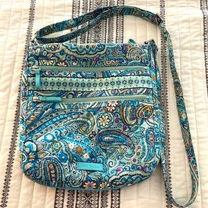 Vera Bradley Triple Zipper Hipster